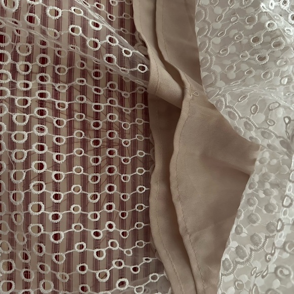 Gianna Bini Elegant Cream Lace Skirt - Picture 7 of 7